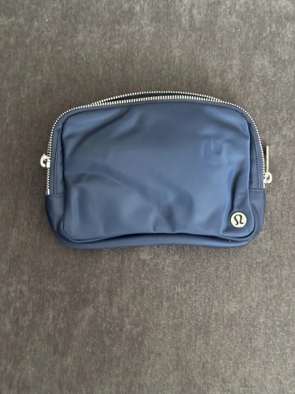 lululemon Everywhere Belt Bag